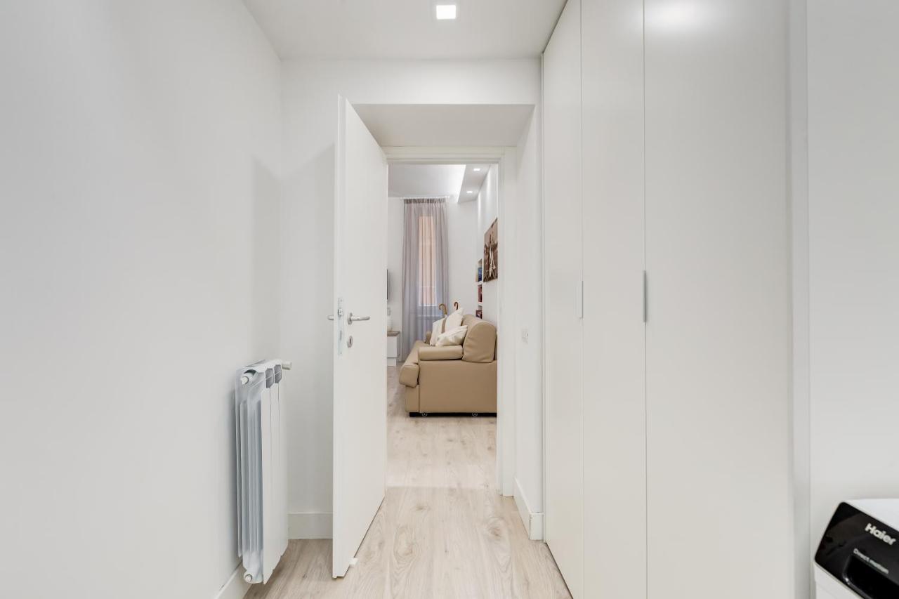 Bmga L The White Crown Apartment In Testaccio Рим Экстерьер фото