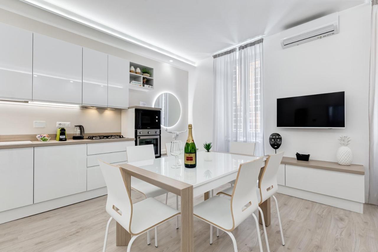 Bmga L The White Crown Apartment In Testaccio Рим Экстерьер фото