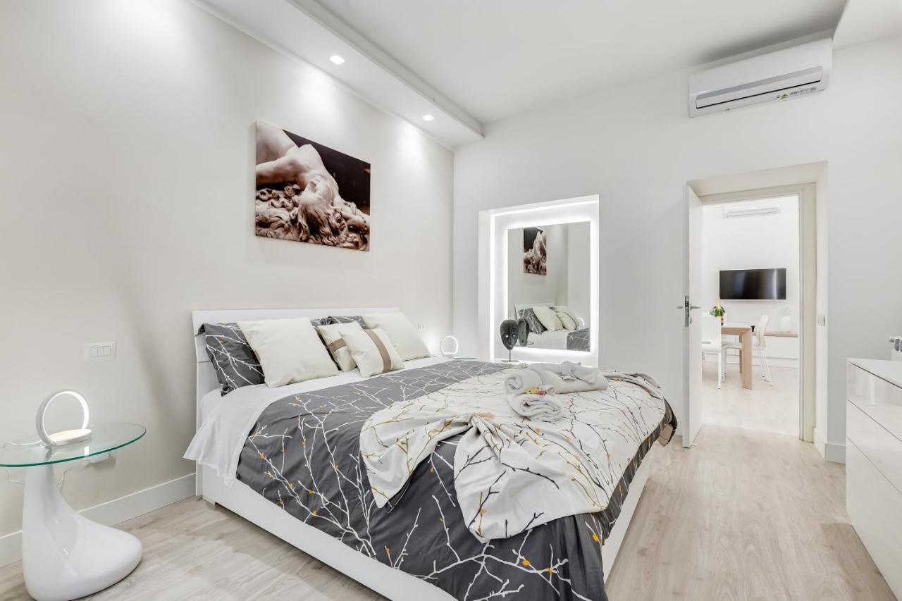 Bmga L The White Crown Apartment In Testaccio Рим Экстерьер фото