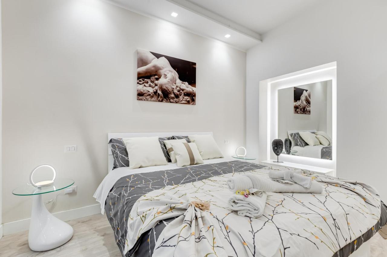 Bmga L The White Crown Apartment In Testaccio Рим Экстерьер фото