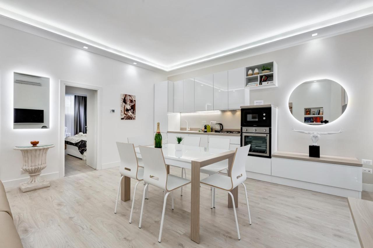 Bmga L The White Crown Apartment In Testaccio Рим Экстерьер фото