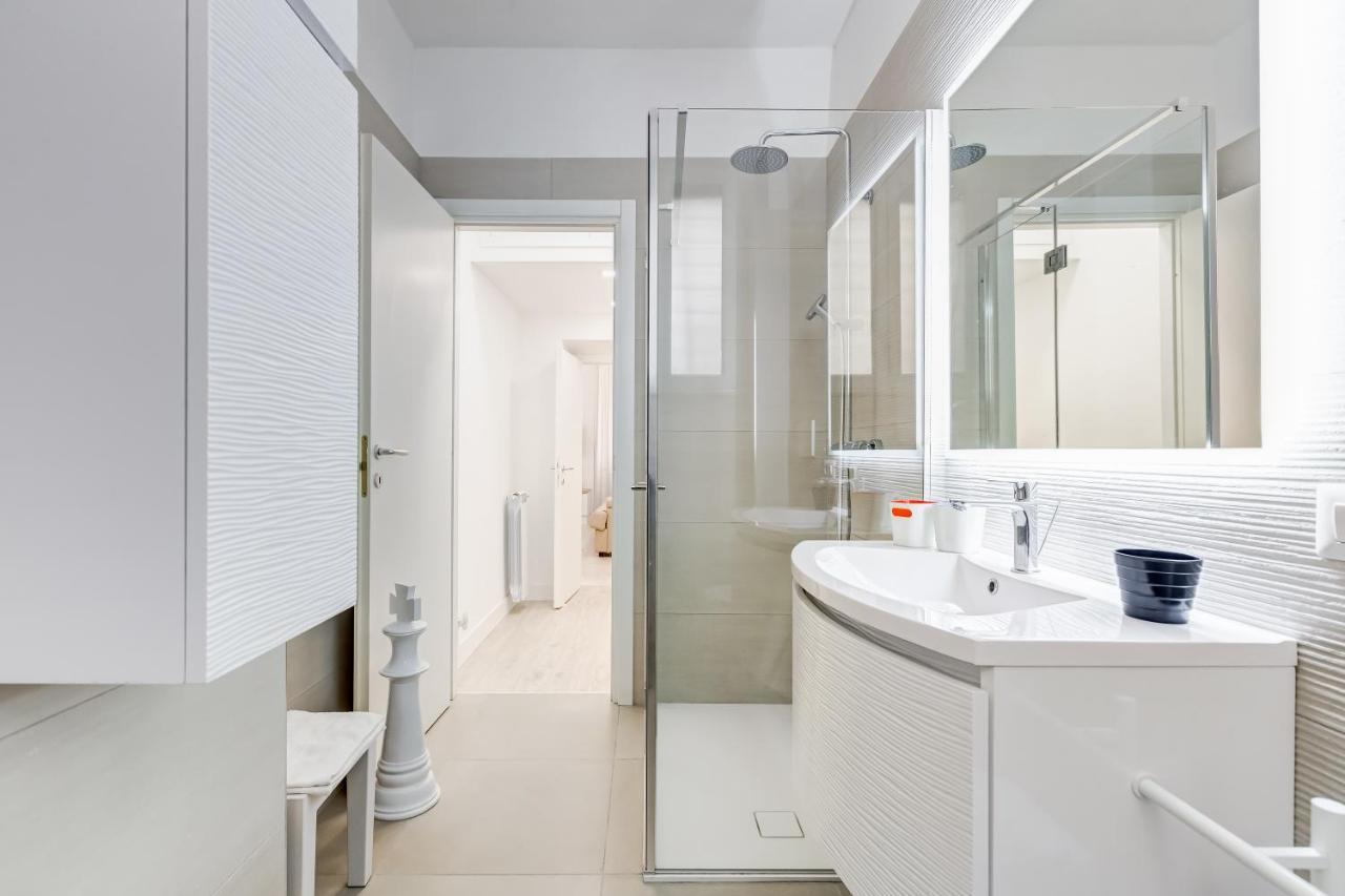 Bmga L The White Crown Apartment In Testaccio Рим Экстерьер фото